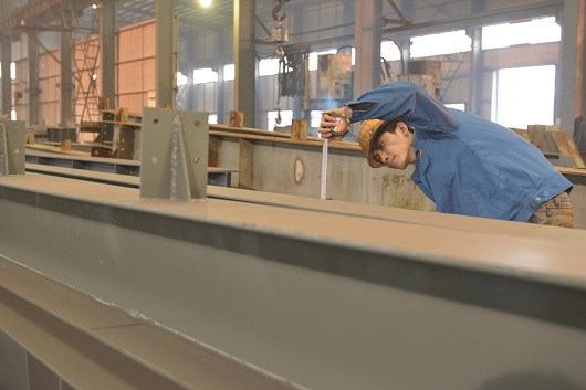 抓好鋼結(jié)構(gòu)工程質(zhì)量 塑好盛大公司形象